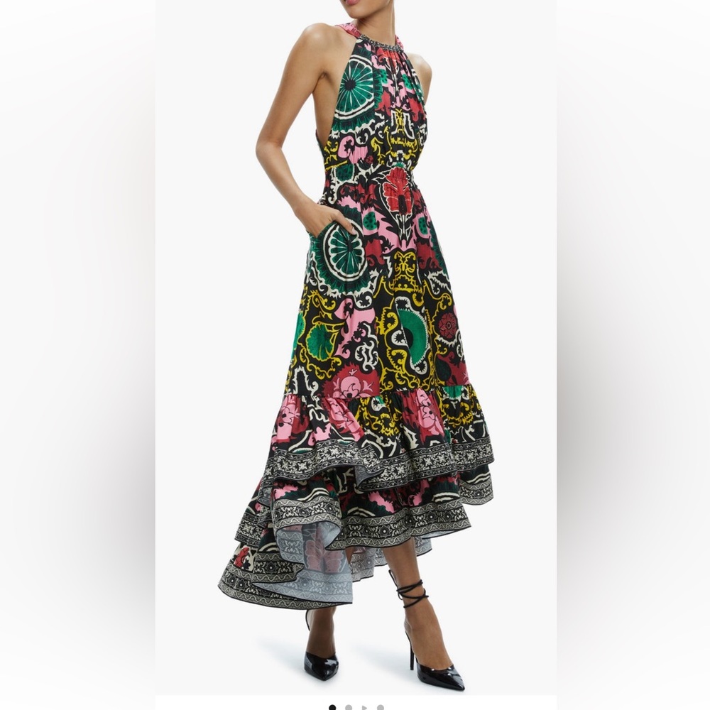 Alice + Olivia Loyce Mixed Print High-Low
Maxi Dress